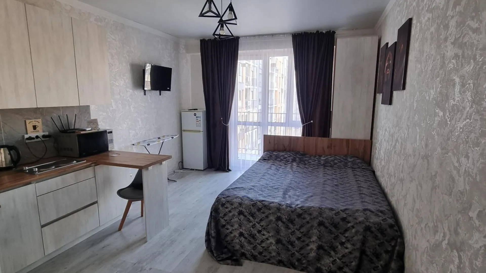 Studio Apartment For Rent Alma-Ata Kazachstan